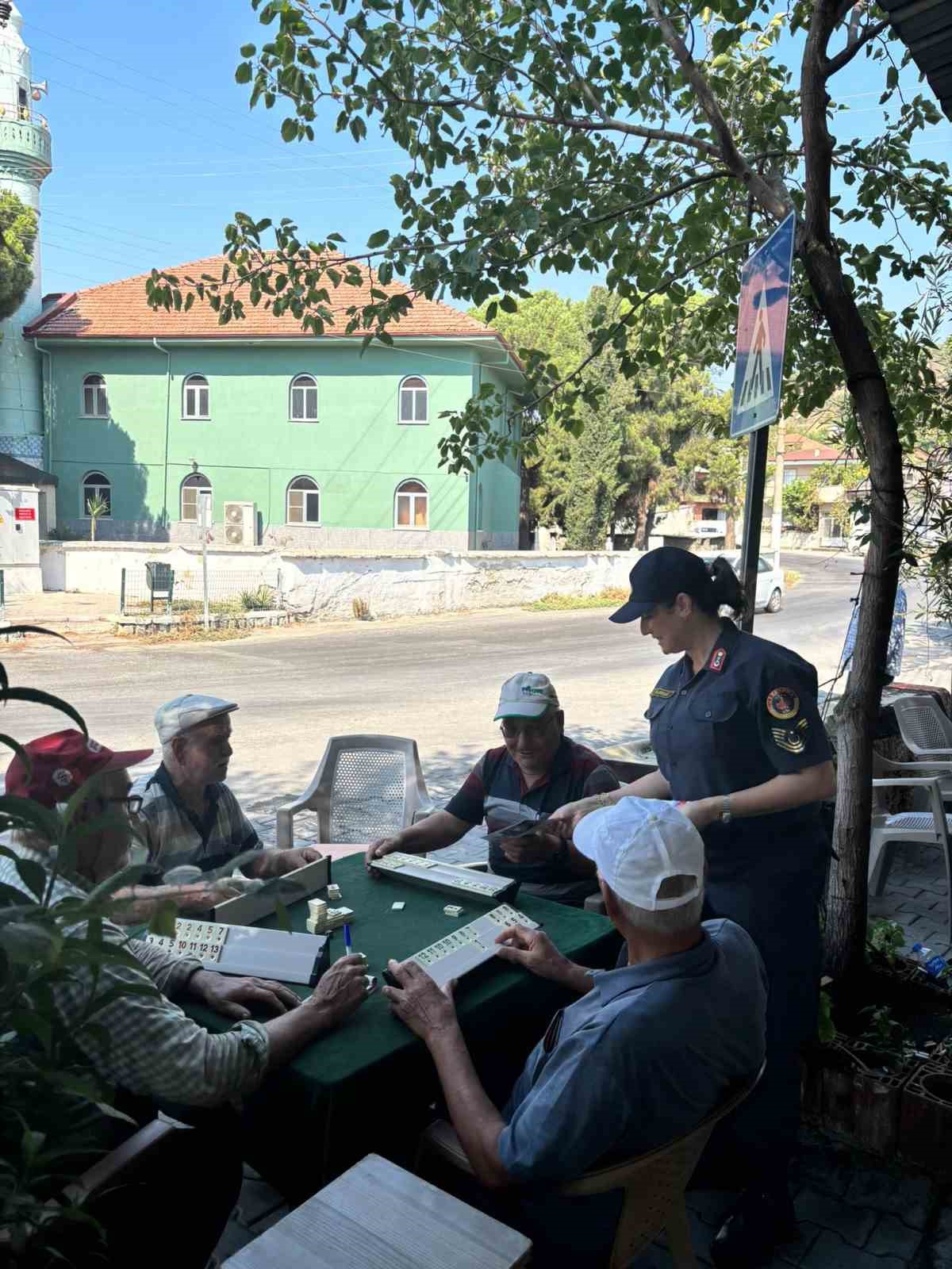 Kades Uygulamasi Sokede Kadinlara Tanitildi 92De1638Fa6A302Cb309A89929D03080