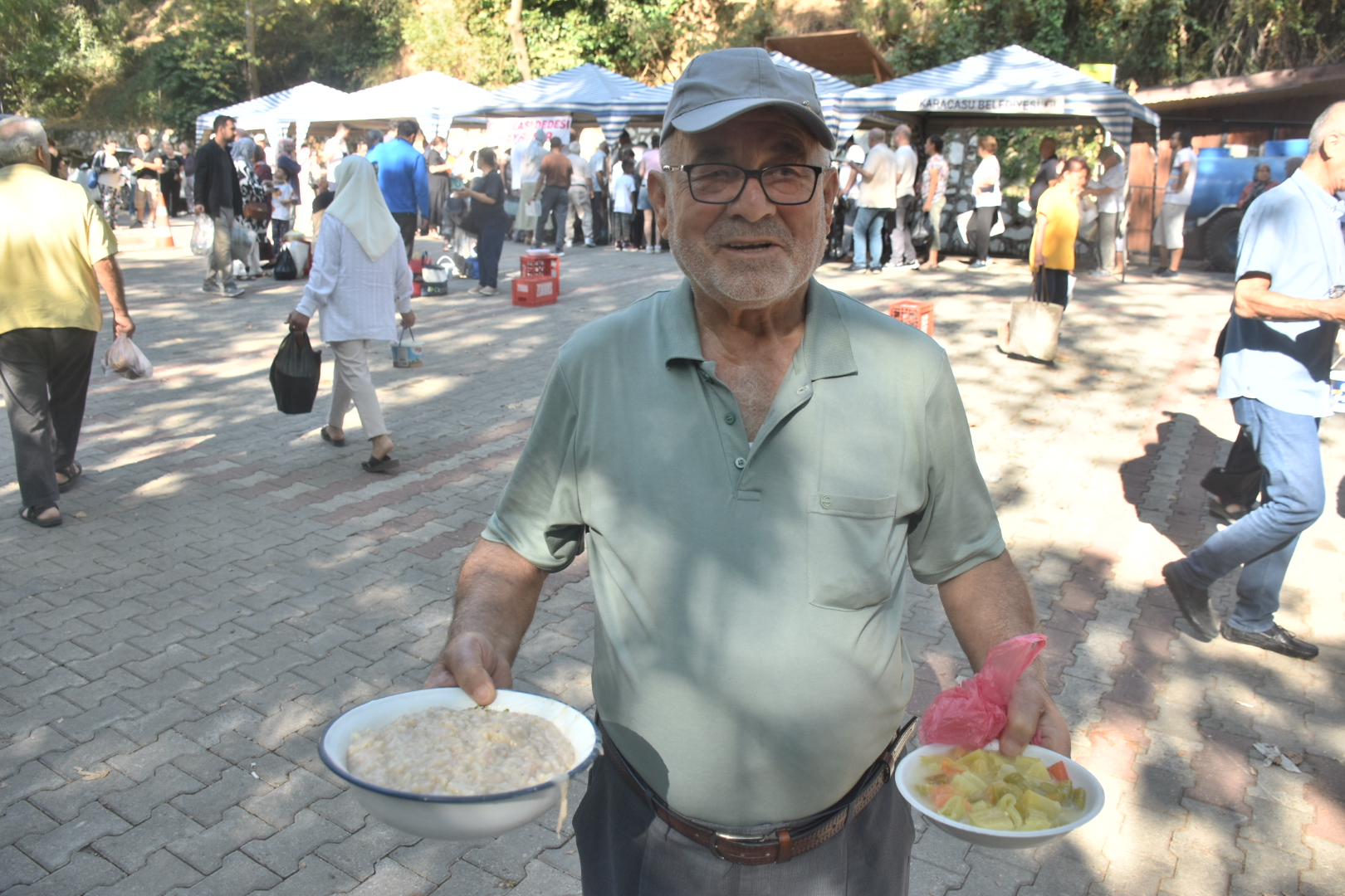 Karacasuda Galleasi Dedesi Hayri Duzenlendi 593527 7543Eb29Ac8E230Bd96B07D187Eb6Aeb