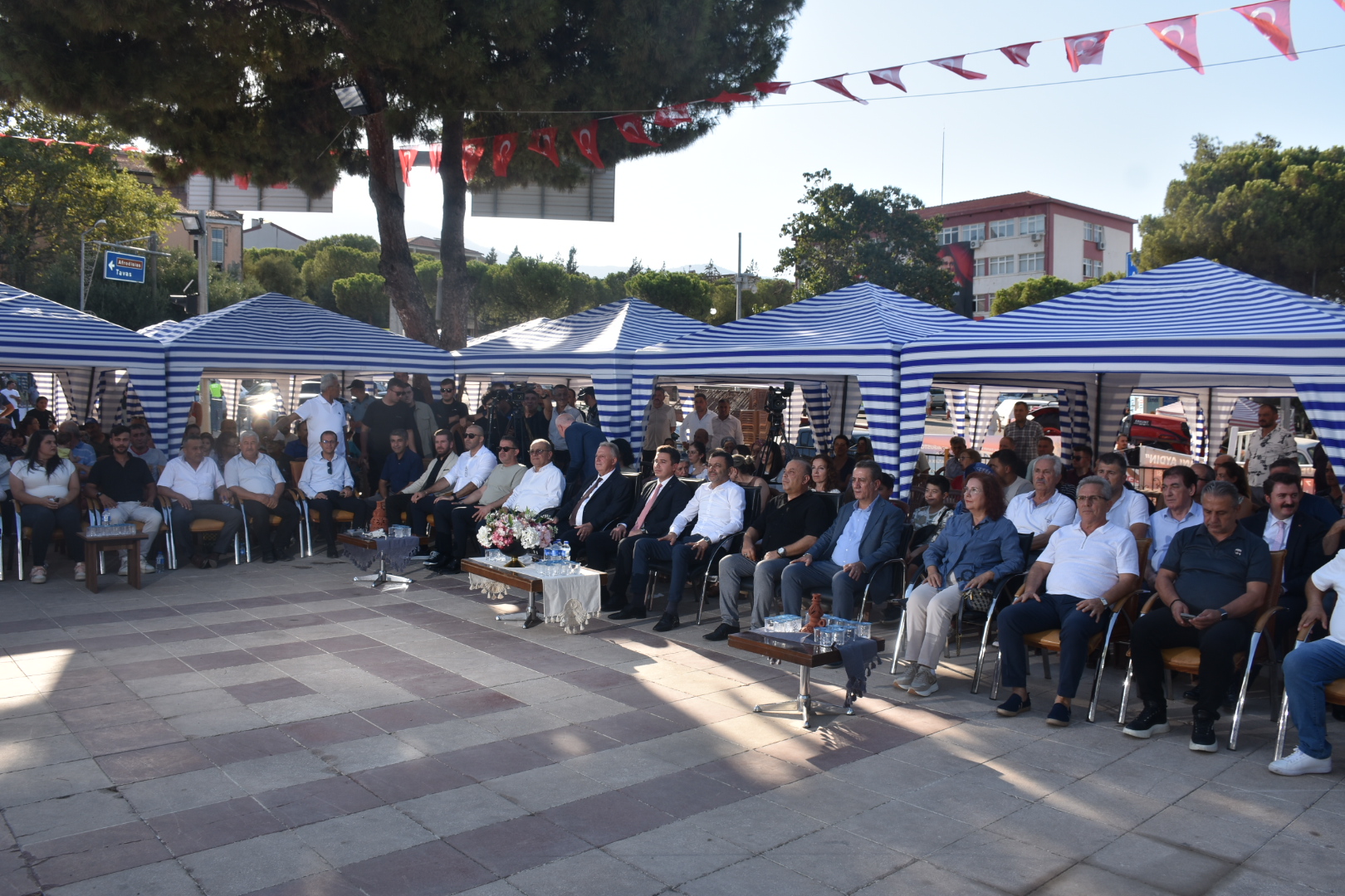 Karacasudaki Festivalin Onur Konugu Denizli Buyuksehir Belediye Baskani Cavusoglu Cezaevi Korkulari Bizi Yildiramaz 595566 7A7165B93E39Dc9D430Ebc2F3B8Ea4B2