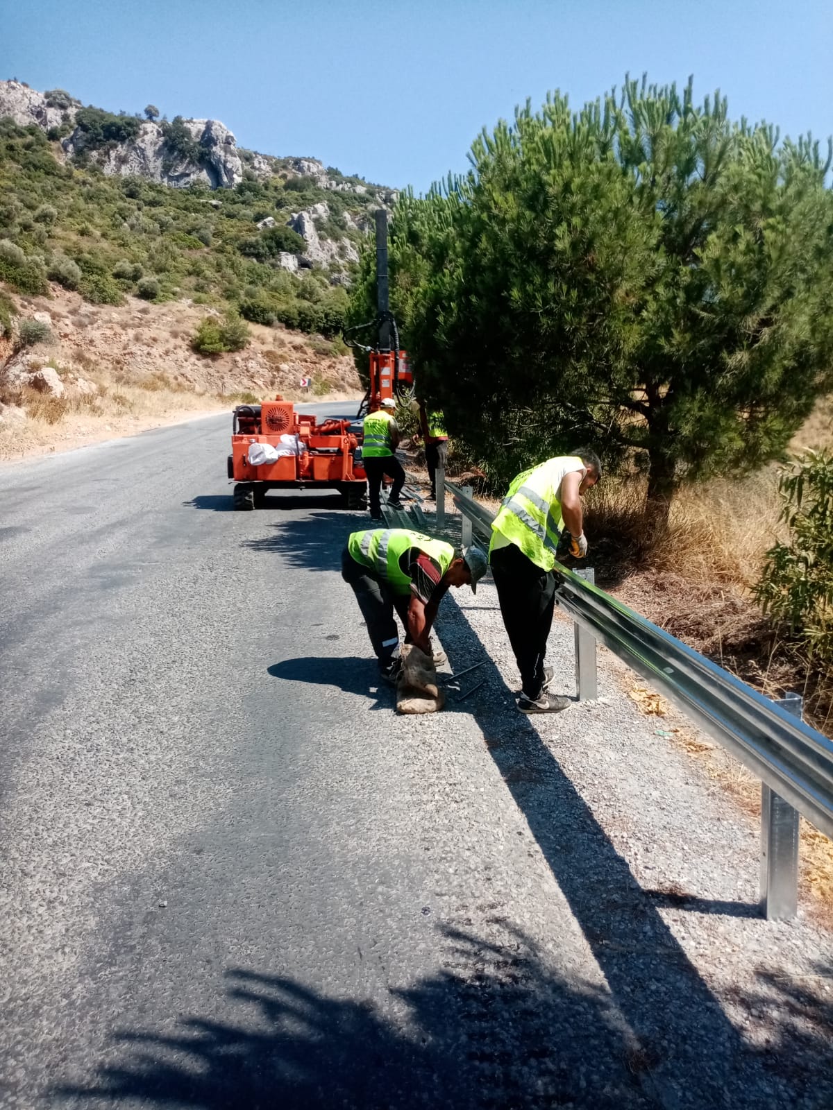 Kirazlinin Olum Virajinda Bariyer Calismalari Basladi 588436 C29Ff9E71855Ee1189Ac8D3A0648Ca4A