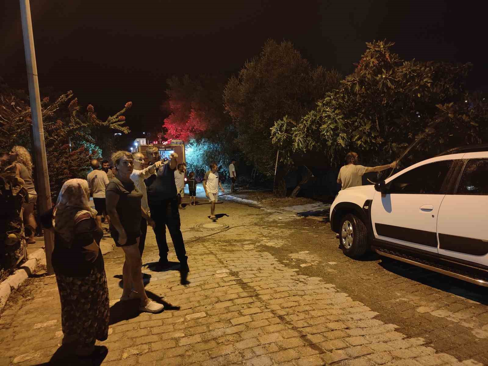 Kizina Hediye Aldigi Otomobil Yandi 004Aa6935273D45B0Ee1B38Ad9F744Be