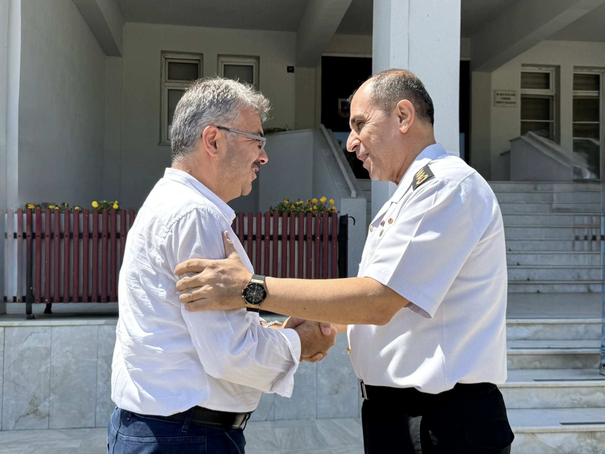 Komutan Aldemirden Aydina Veda 589434 66Dde859F01E22Ca947424162D2E4288