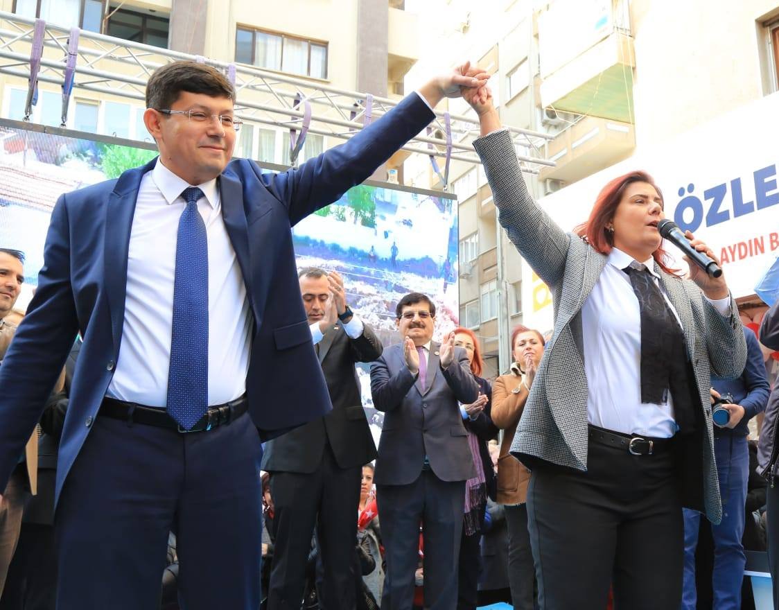 Kursat Engin Ozcan Hakkimi Helal Ediyorum 590941 Ae596F0Df5Bfeb5E160A070Cfcb7B3Ad