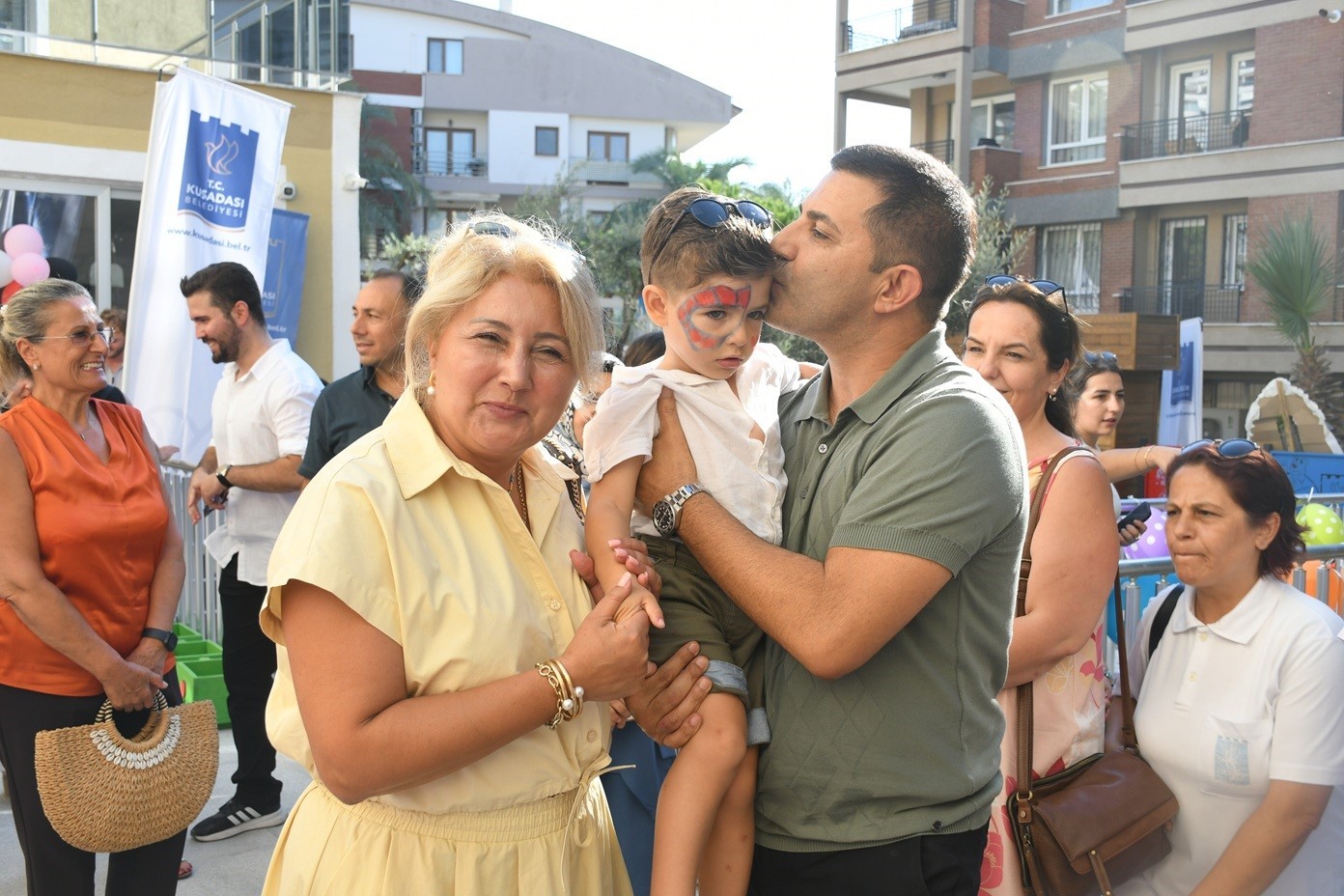 Kusadasi Belediyesi Cocuk Gelisim Merkezi Hizmete Girdi 5710E7C2F36B8546029B76F99908B3C3