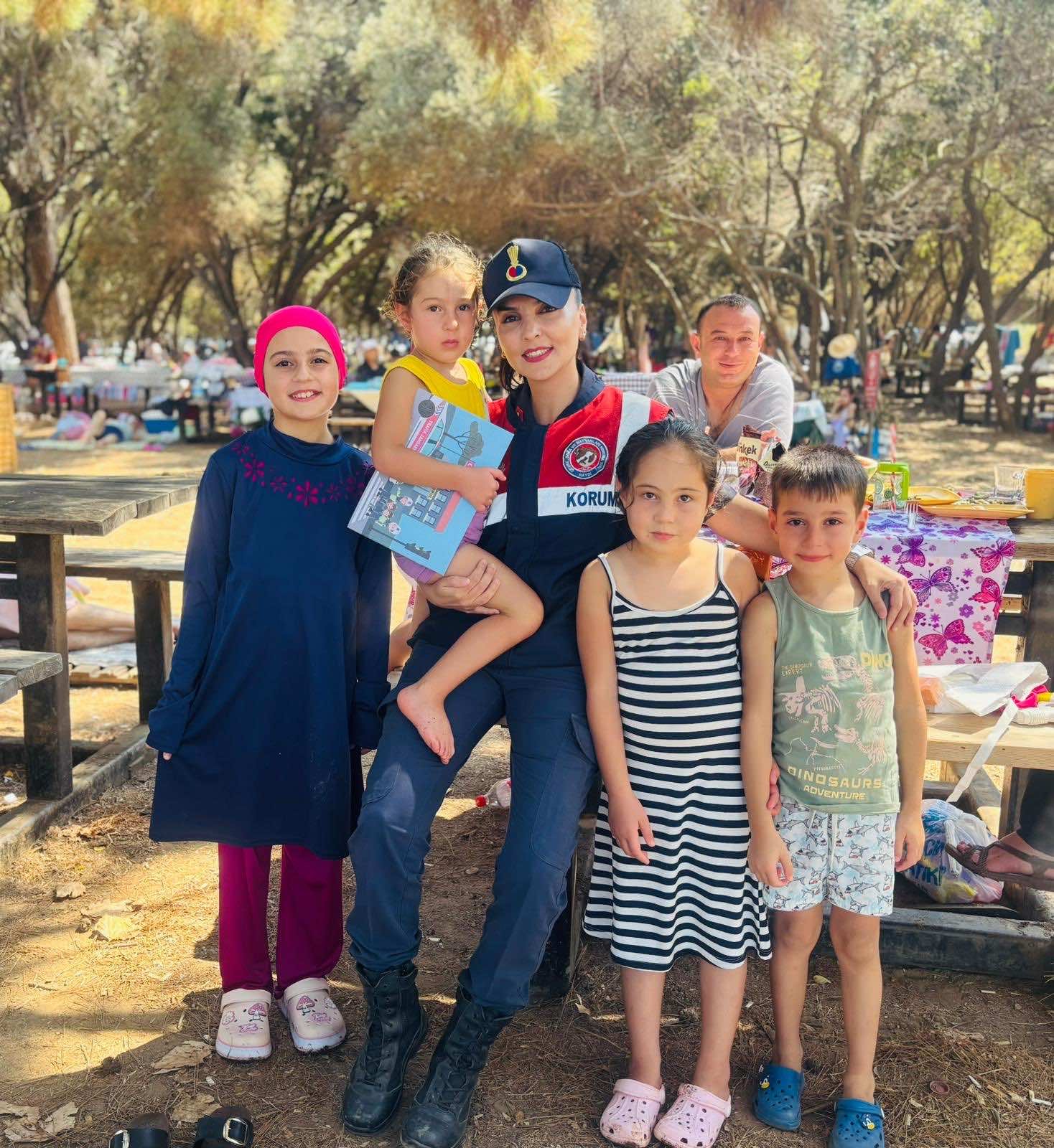 Milli Parkta Ziyaretcilere Yangin Uyarisi 593703 Dd19872F4F7Ebd233804866E541D466B