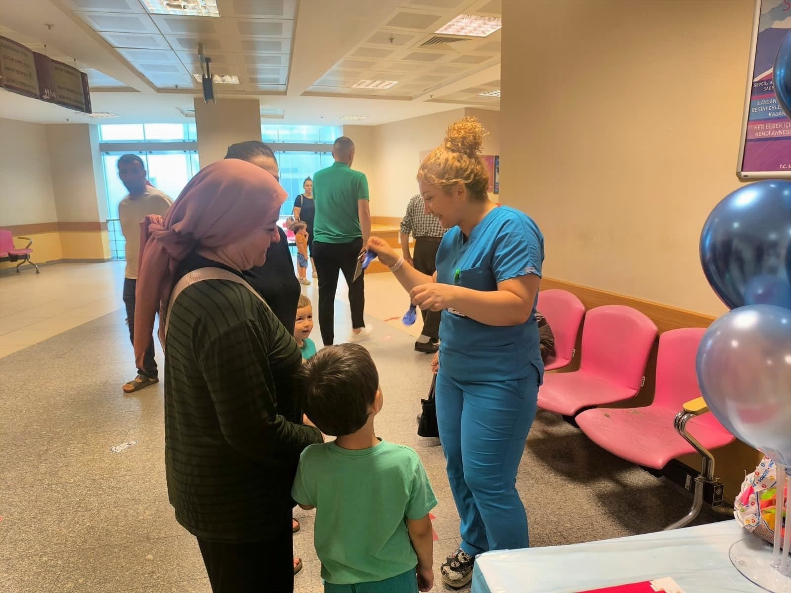 Nazilli Devlet Hastanesinden Emzirme Haftasina Ozel Farkindalik Standi 589537 D6A2960577C4125E593233207Dcc4560