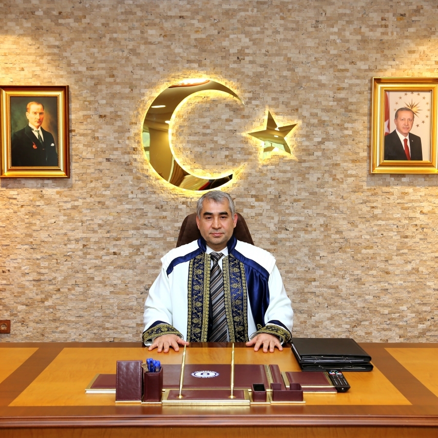 Rektor Kentten Kampusteki Insaat Elestirisine Yanit Calismalar Tamamlandiginda Cok Guzel Olacak 589087 85F214F422224C1D3Ca38Ccbf718D5Ba