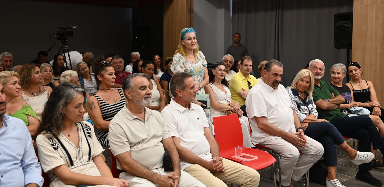 Usta Gazeteci Ugur Dundar Kusadalilarla Bulustu 593458 1D7486407C38Ed2Eaadb84863B560A48