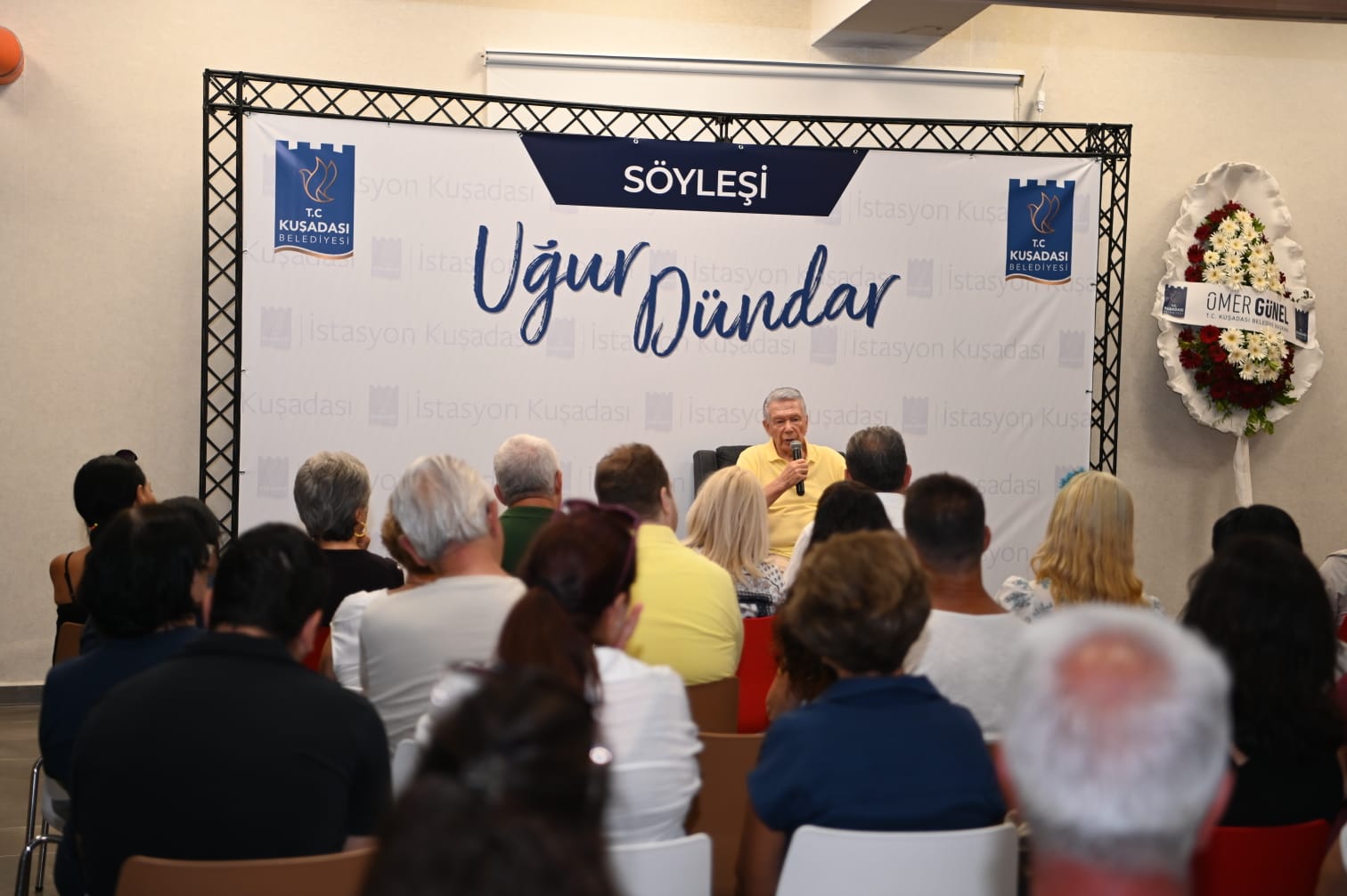 Usta Gazeteci Ugur Dundar Kusadalilarla Bulustu 593458 5Cacf34067Cbf91371B1Fb0Df4989834