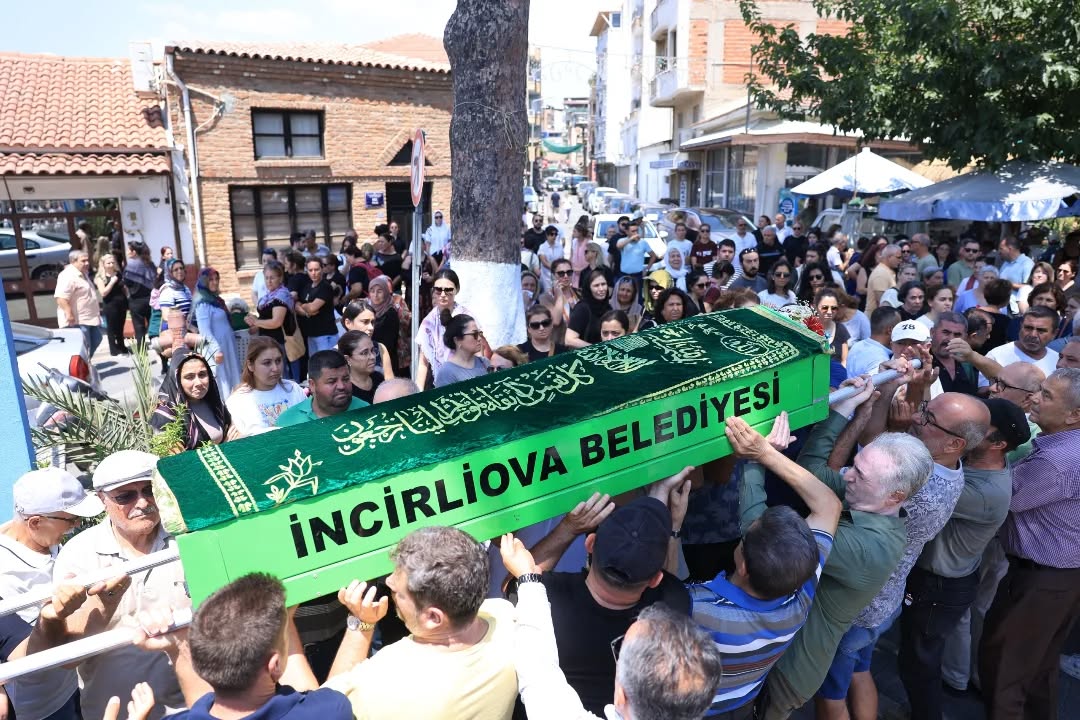 Yurekleri Yakan Veda 588407 0Efe246Be79C35B14D908671509Fa36C