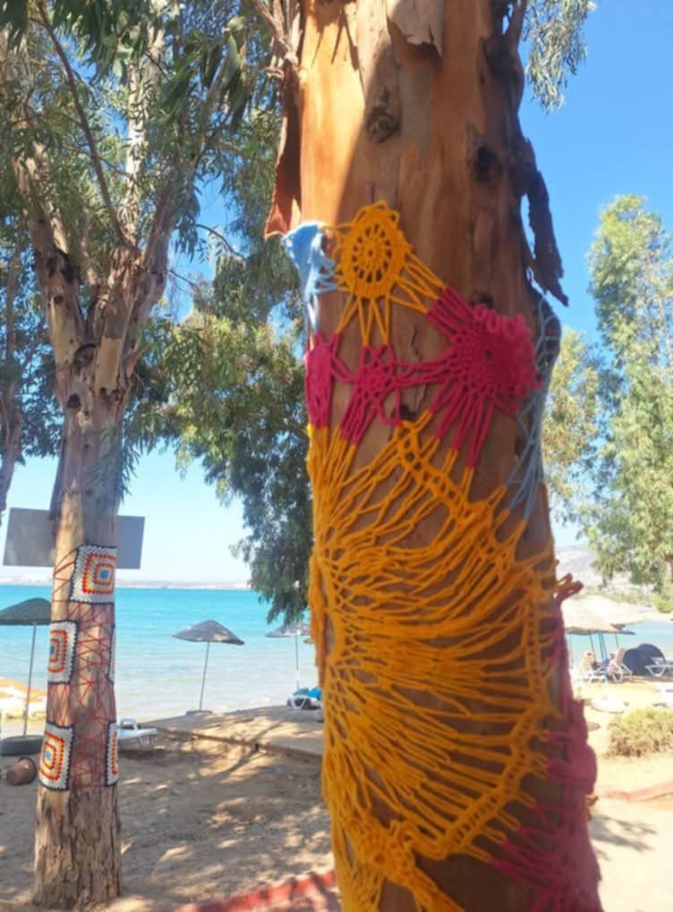 Akbukte Agaclar El Emegi Sanatla Kucaklasti 599249 C6E75389A6C69Da452Fe574Afb7E38D1