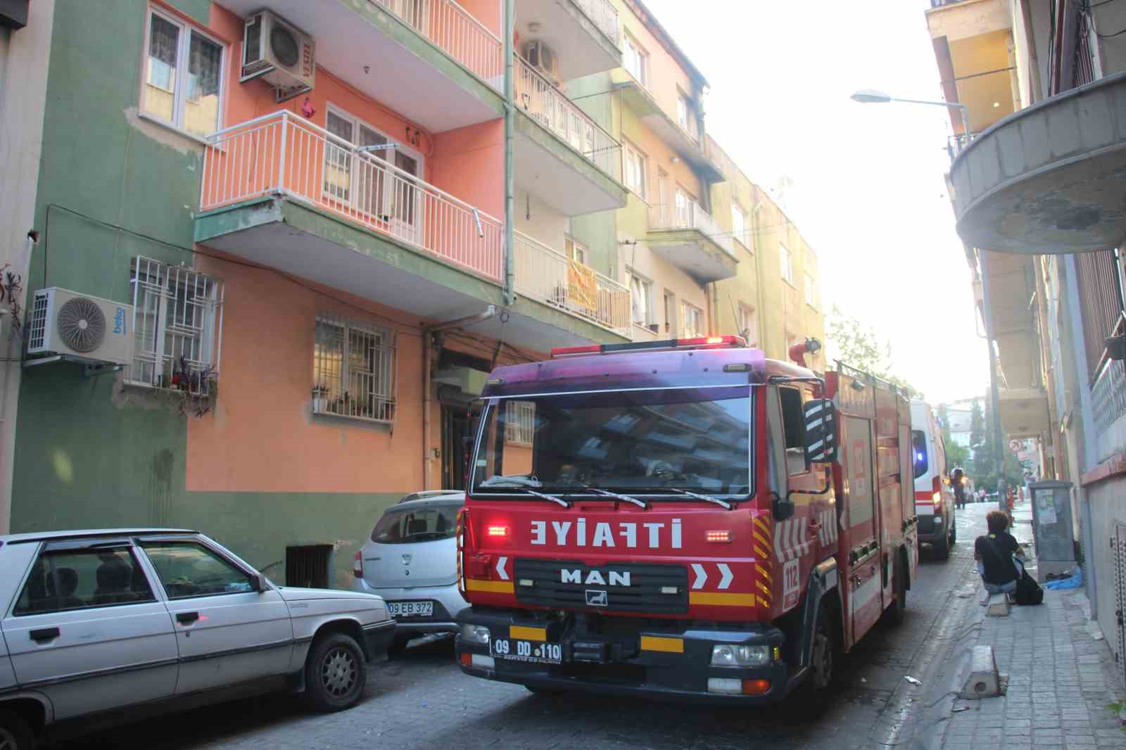 Apartmandaki Kotu Kokunun Sebebi Bozuk Et Cikti 0915A59D96F8D44C306B851D20C4B4F3