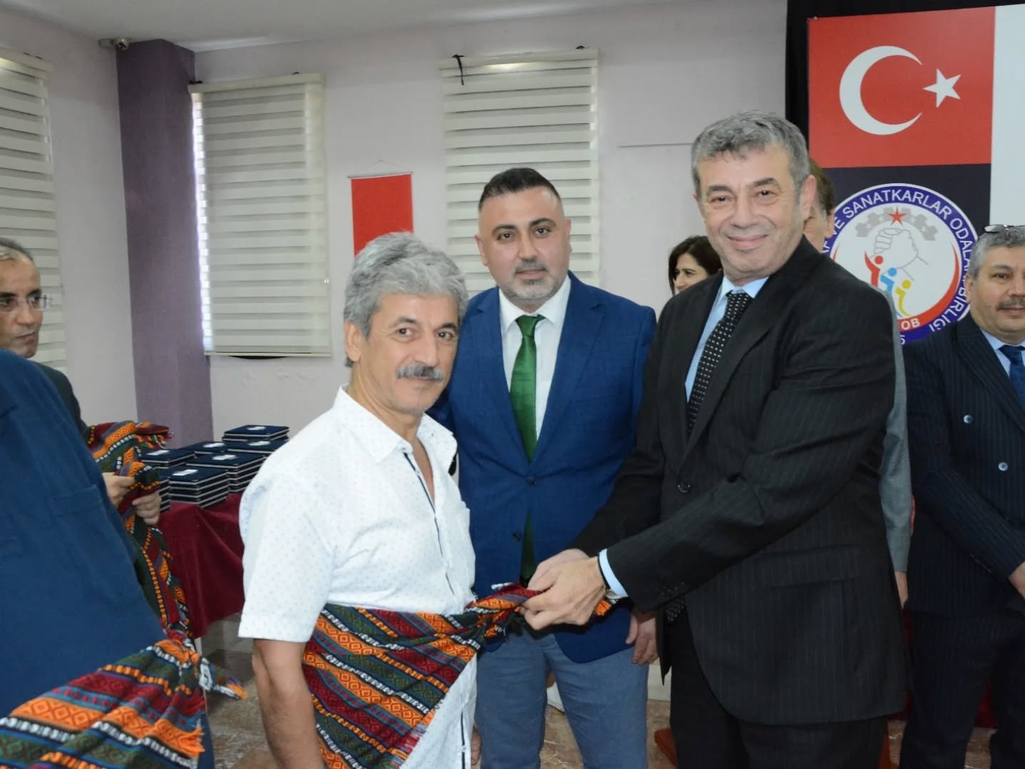 Aydin Berberler Odasi Yilin Ahisini Secti 601920 160Ebffe32240951E47Ca7A260D1Eb49