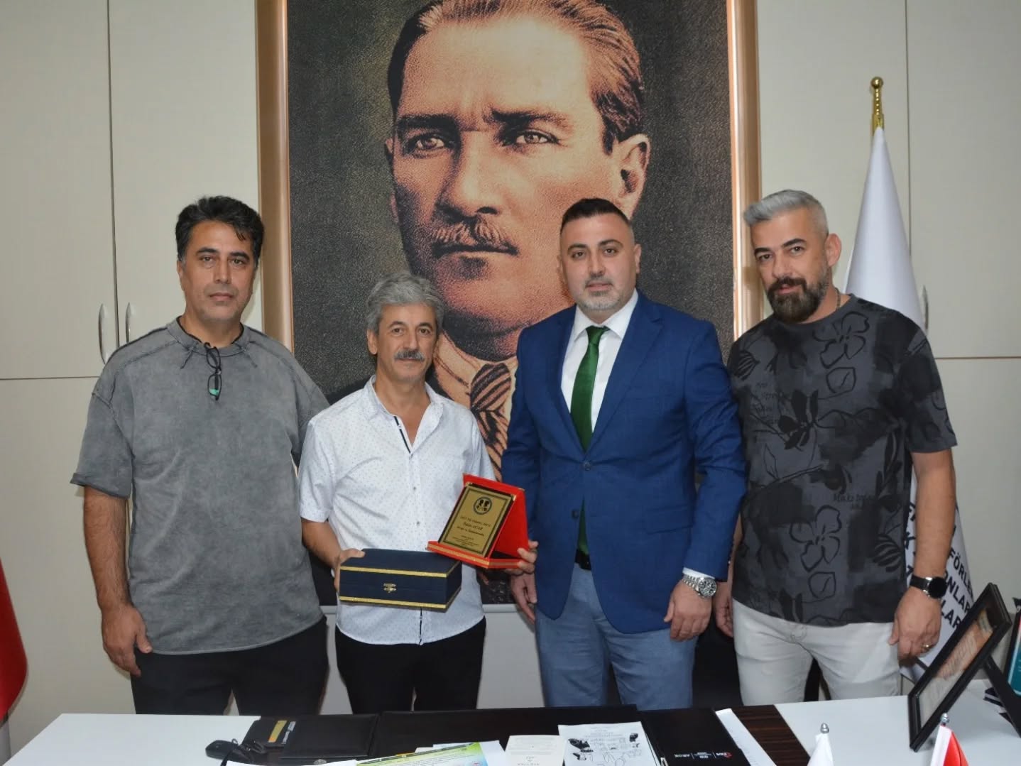 Aydin Berberler Odasi Yilin Ahisini Secti 601920 69E8Ec67117Ec415A79A5F02Aba0755C