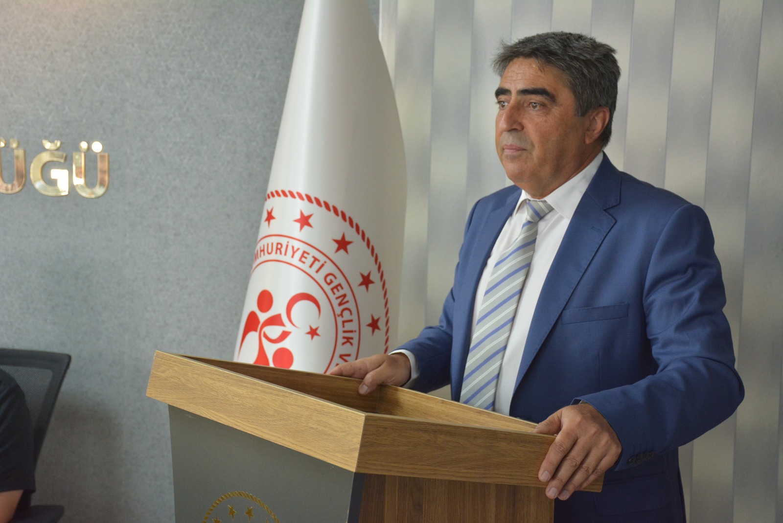 Aydinda Bir Donem Kapandi 19 Yillik Surdurdugu Baskanliktan Istifa Etti 600521 99F39C50B1Cbaeba294De0234A17088A