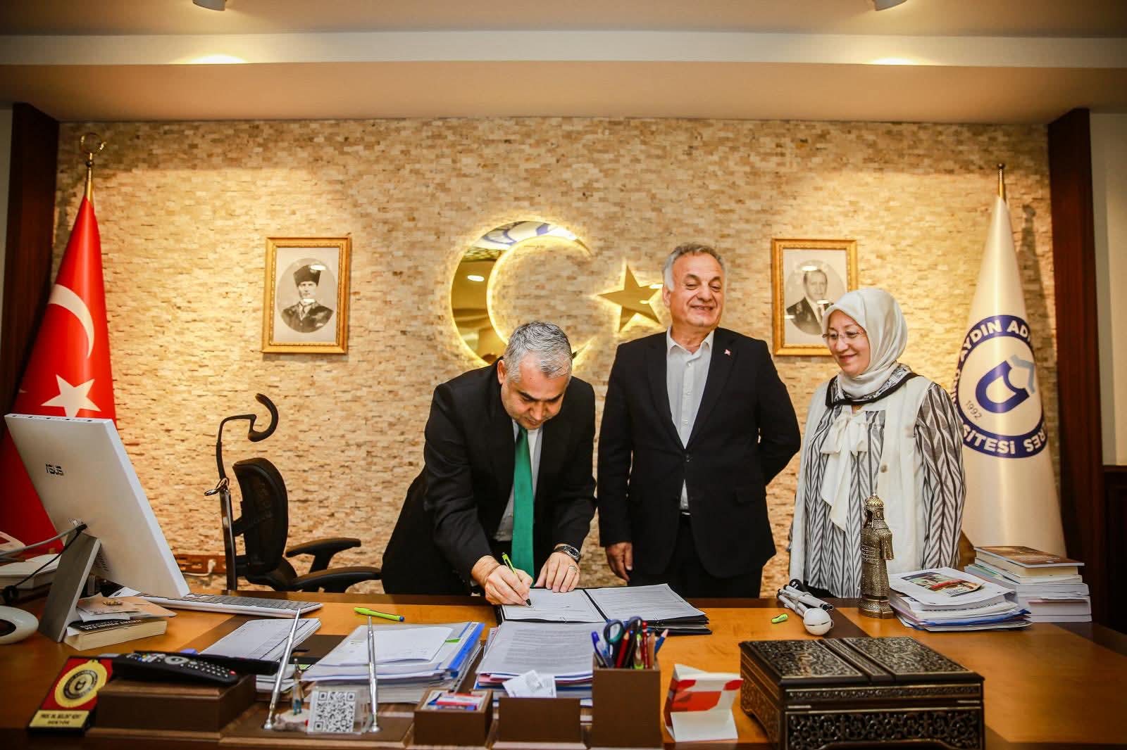 Aydinda Engelsiz Universite Icin Is Birligi 601538 B7D5C3590C77Bdba361C42Ceb2B83Bbf