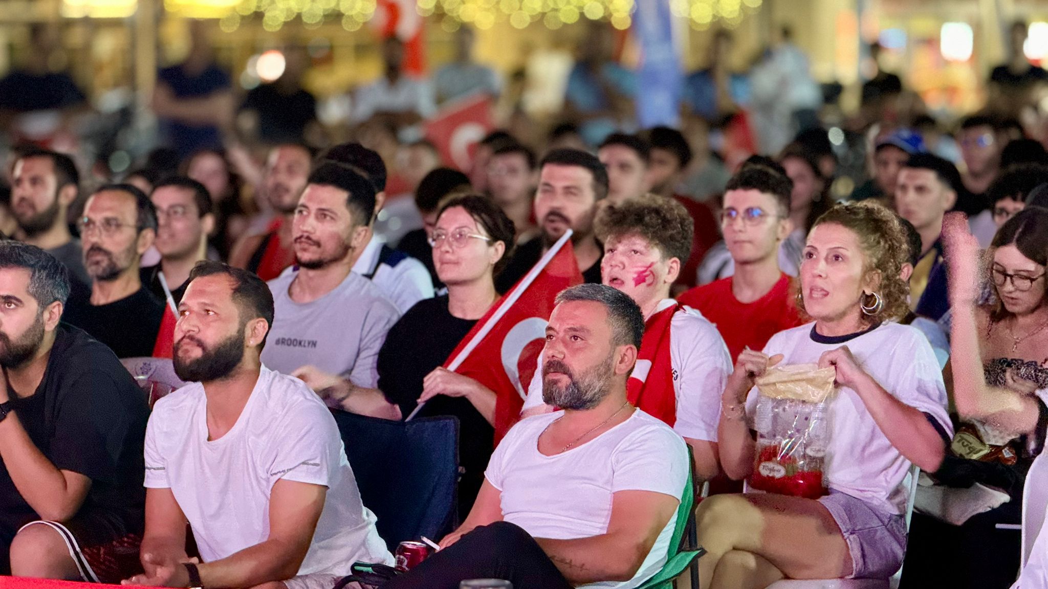 Aydinda Milli Mac Heyecani Dev Ekranda Yasandi 599290 233C1905928A4F17A81D9Fd058D85De9