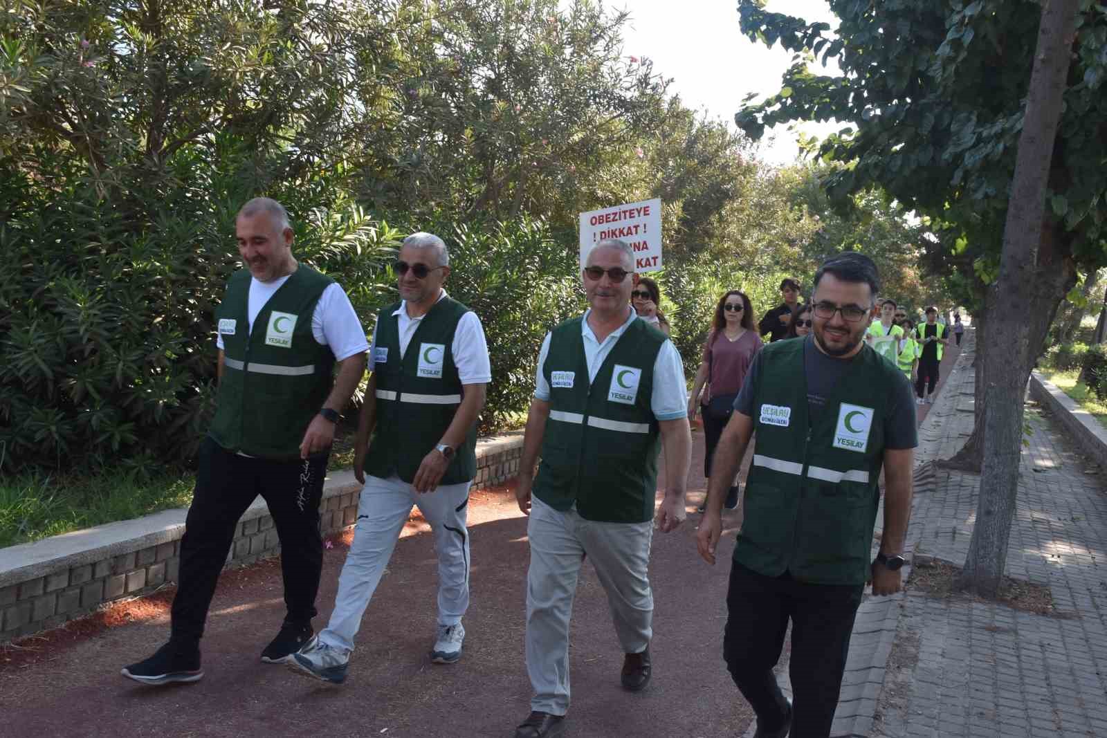 Aydinda Saglikli Yasam Icin Yuruduler 5B276F2Dd14D995Da9095D63233F85Bb