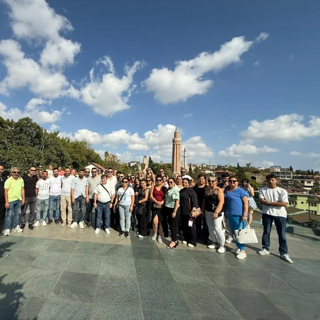 Aydinli Kuaforlerden Antalya Cikarmasi 602769 0Fed329A2F5E52Be2C26Cb2Ec40F0Ee9