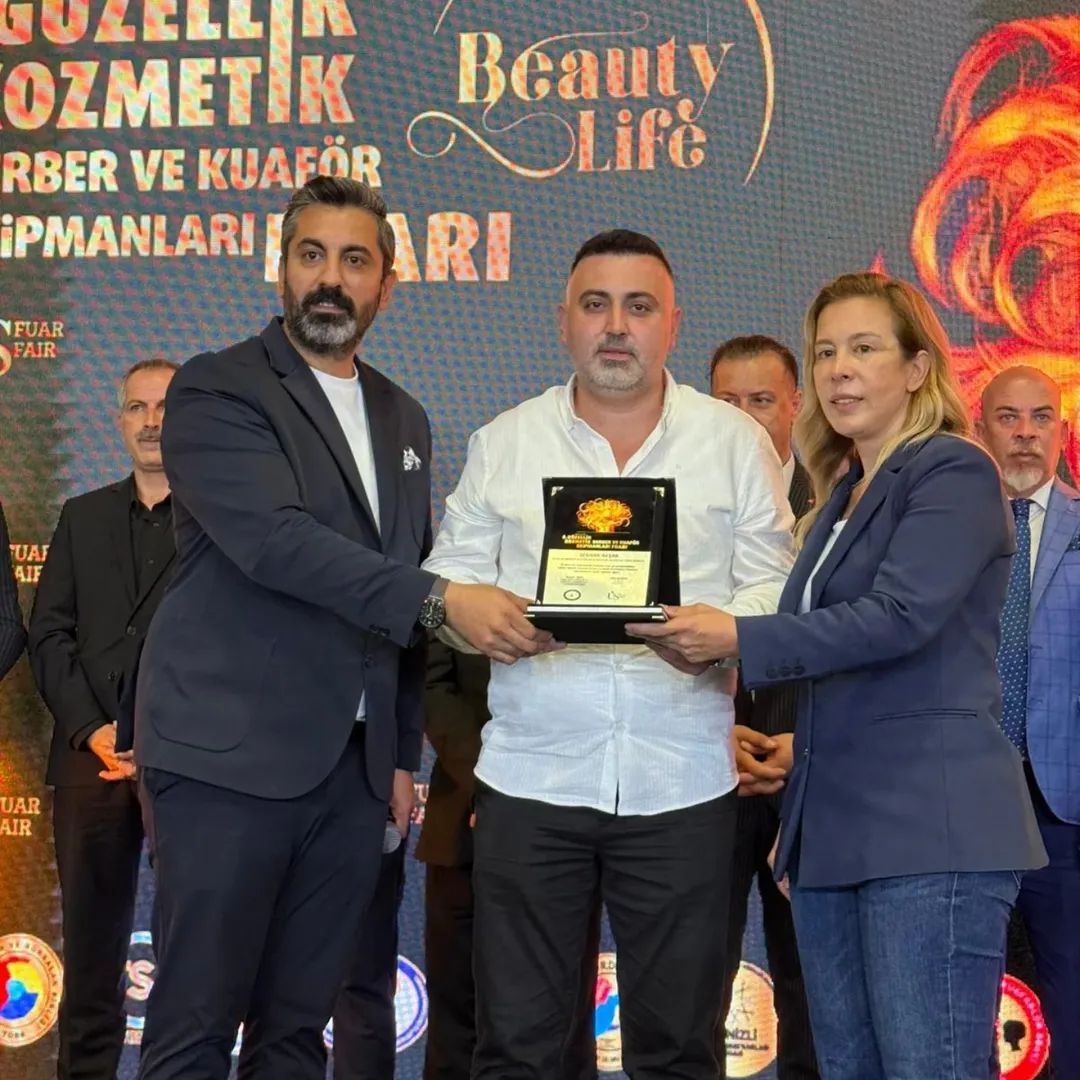 Aydinli Kuaforlerden Antalya Cikarmasi 602769 E09071B98Ecea2Ebfd7Fb79C4Efa05Bc