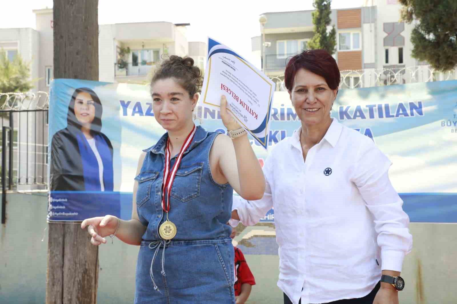 Baskan Cercioglundan Otizmli Cocuklara Anlamli Destek Df94B587Aa0Fc018235560249Ce11Da3