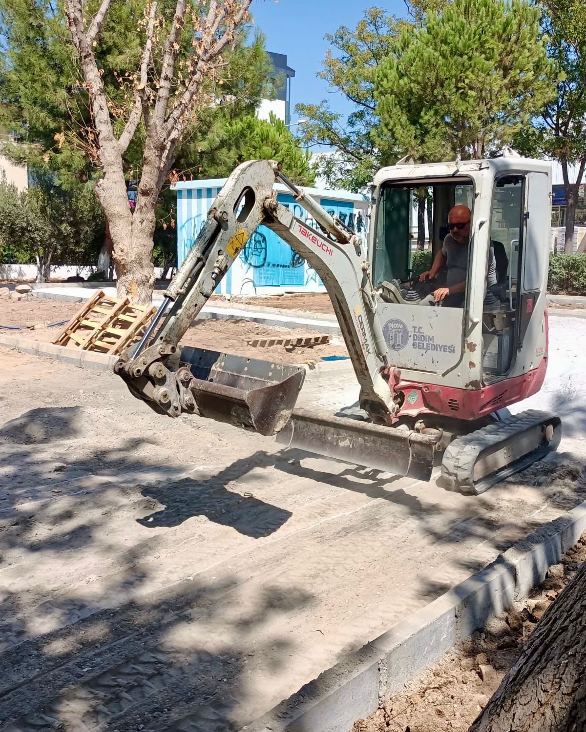 Baskan Gencay Didim Icin Durmadan Calisiyoruz 599505 75C6F000510970Fcf4Ac2Fedf9811052