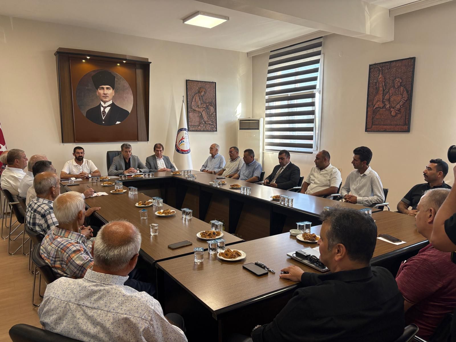 Baskan Kunkcuden Sofor Esnafina Guvence 599836 Fa3F4F524Fe055Ecf6Ec9Af642933C84