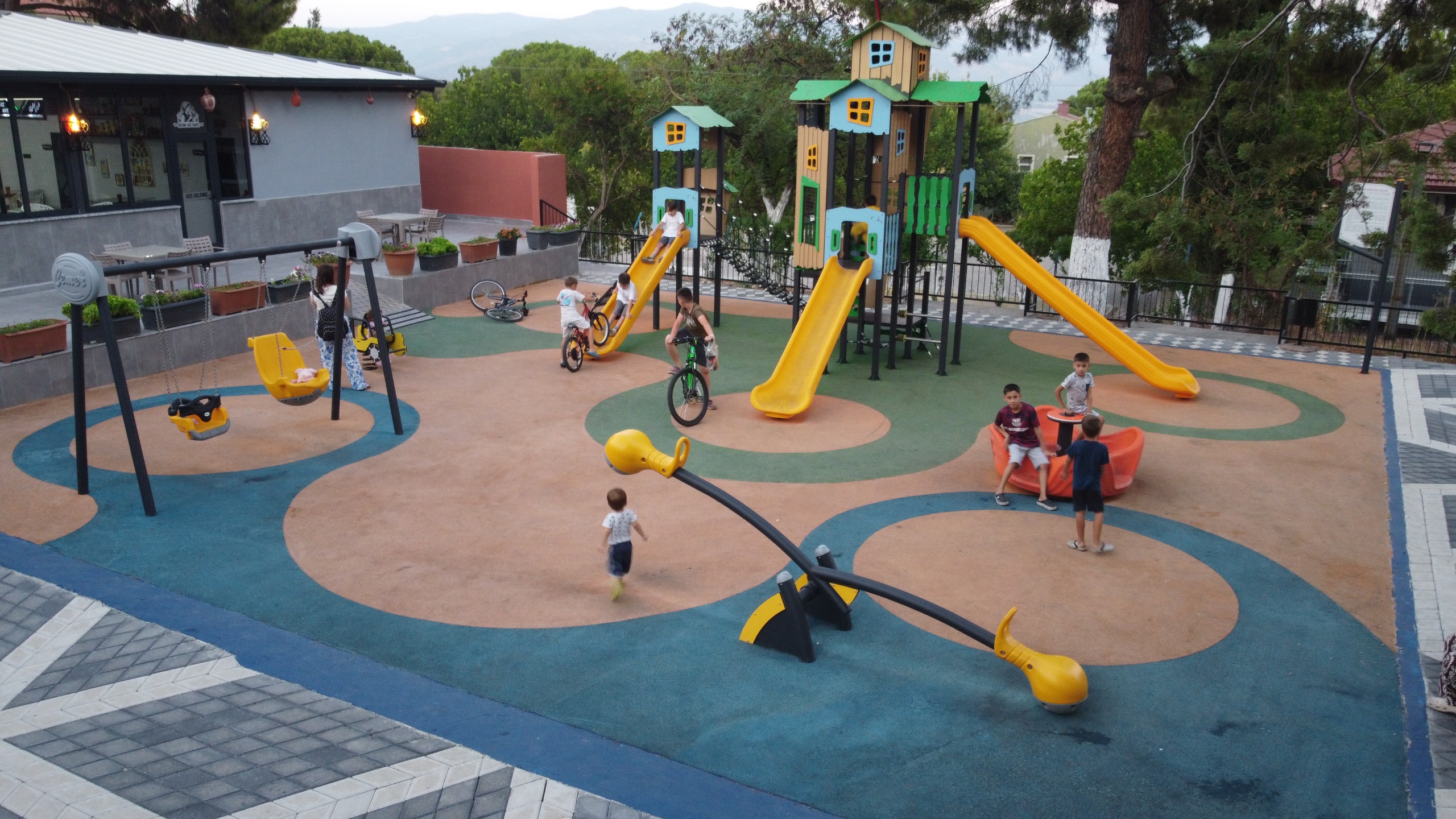 Bozdoganda Kadin Istihdamina Oncu Adim Bizim Giz Ilcenin Gozdesi Oldu 598878 Efd6A9C7Dbfa162873A303C9E970010E