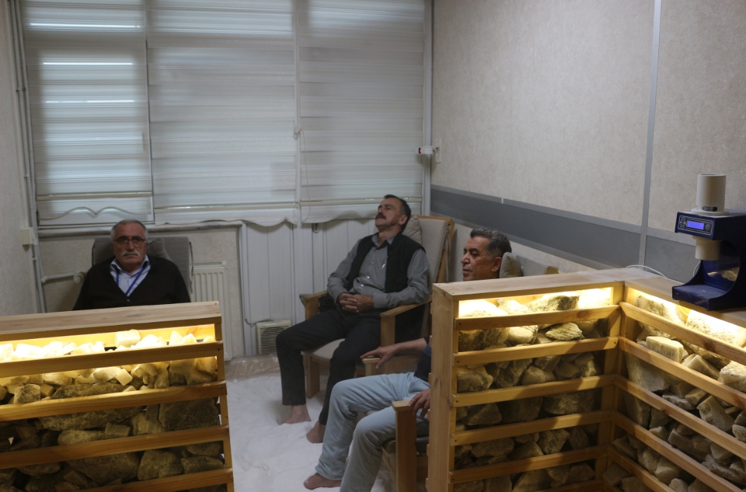 Cankiridaki Tuz Terapi Aydinli Akciger Hastalarina Umut Oldu 602714 2Aed66Acfa52800B7E5E6F080538F295