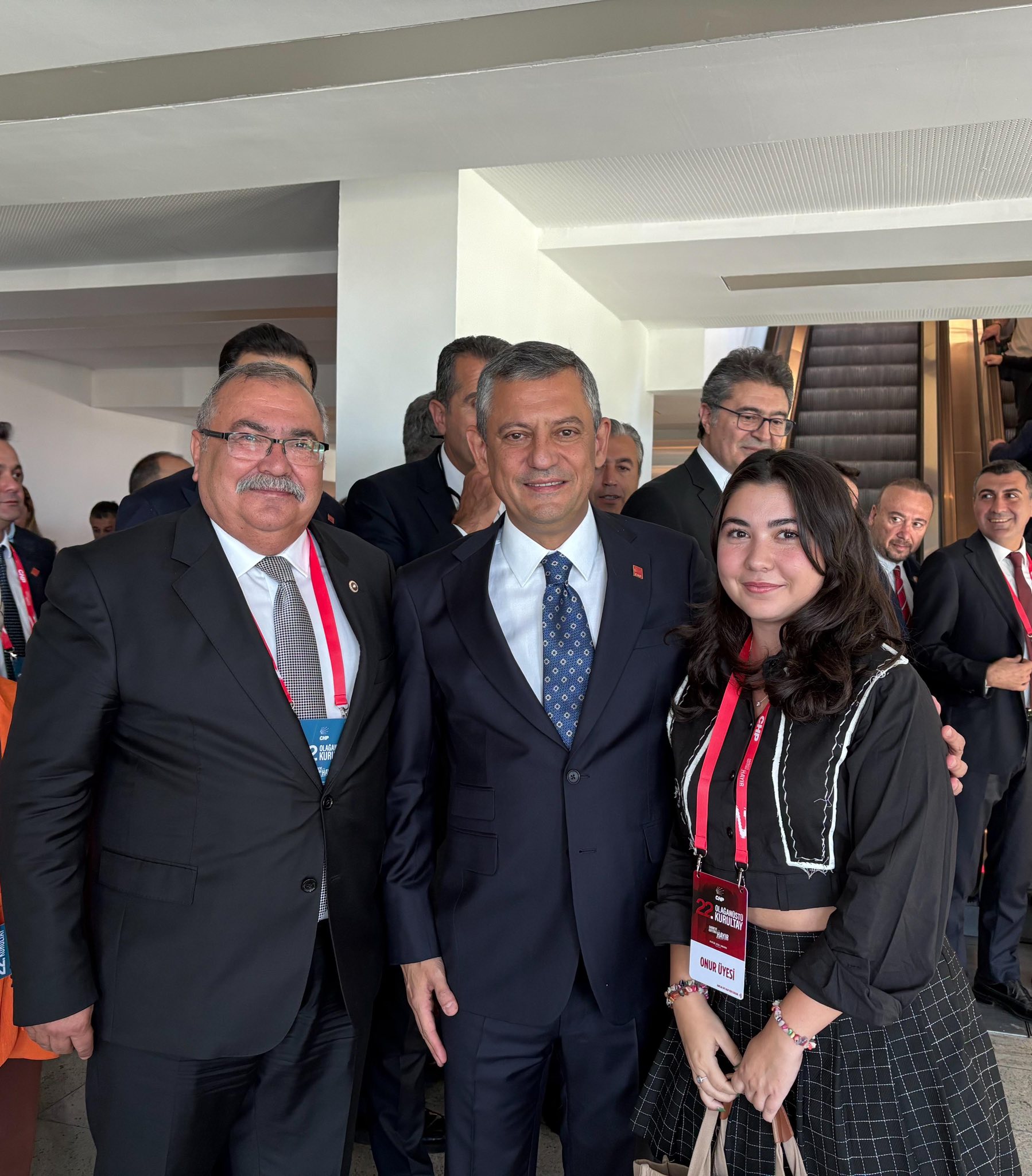 Chpli Bulbulden Ak Partili Saribasa Sokaga Ve Carsiya Cikmaya Var Misiniz 602638 03A1C81Fcd0382A7880Fa2D72Ad49A10