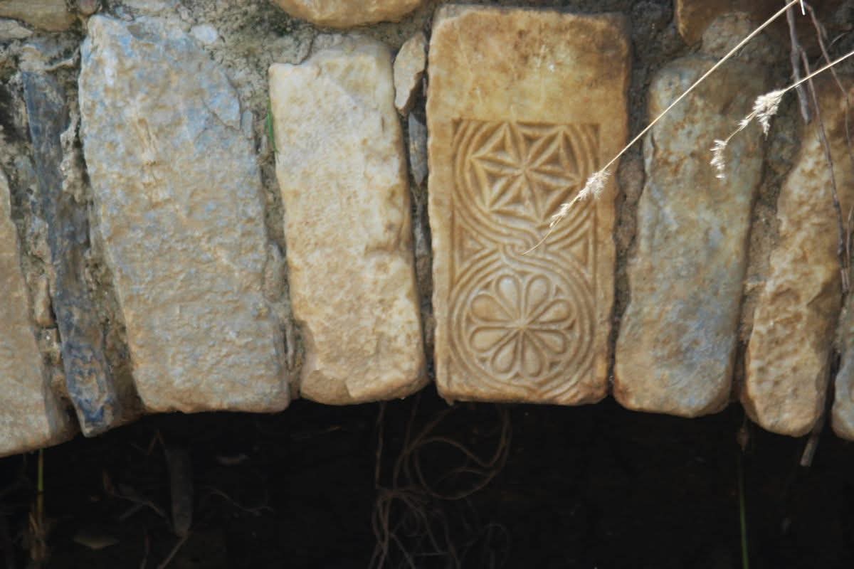 Coplerin Arasindan Tarih Cikti 595925 696105C94Acd516A543C6Dadb4Ab45Aa