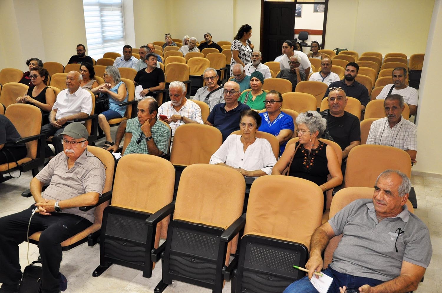 Didimdeki Dernek Yoneticilerine Egitim Semineri 600352 A787761B7B8Efee691Aa58C812Bd7D8D