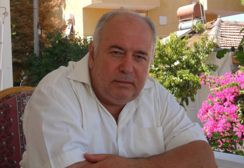 Eczaci Gundogdu Kalbine Yenildi 598730 C3Dfd1Ced88B23Afd0E58Ffc0656Dd3D