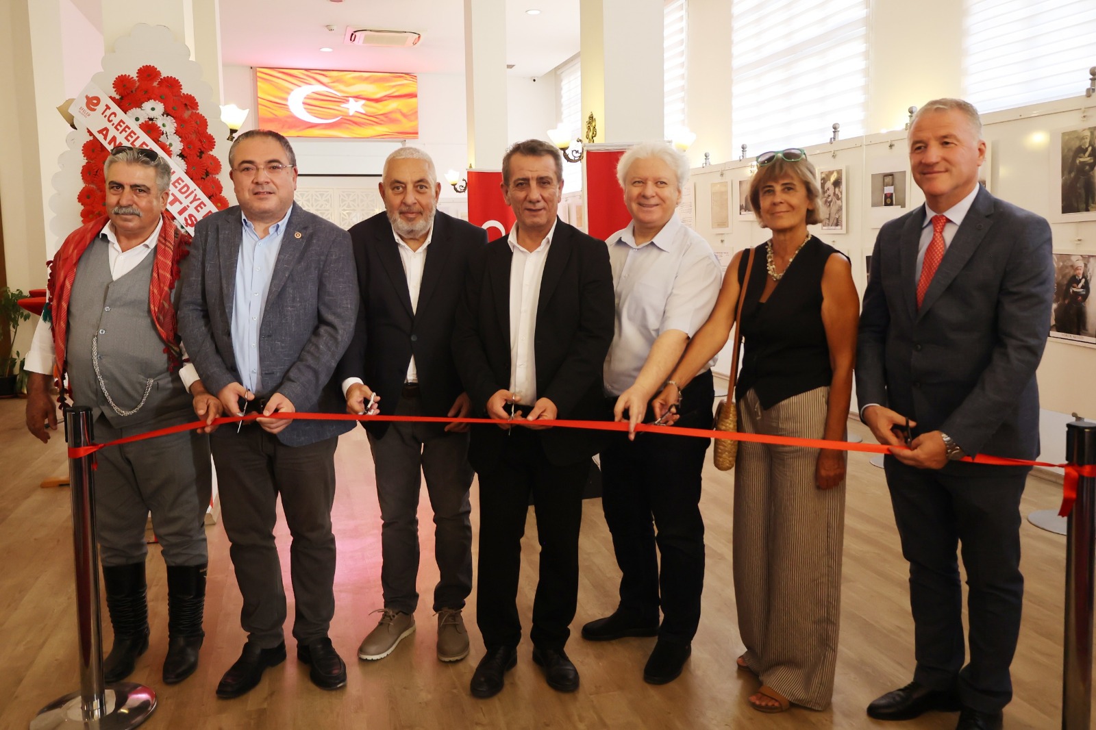 Efe Torunu Vali Kavastan Baskan Yetiskine Tesekkur 601536 72560C143558339F8A601Ce02B345Eb1