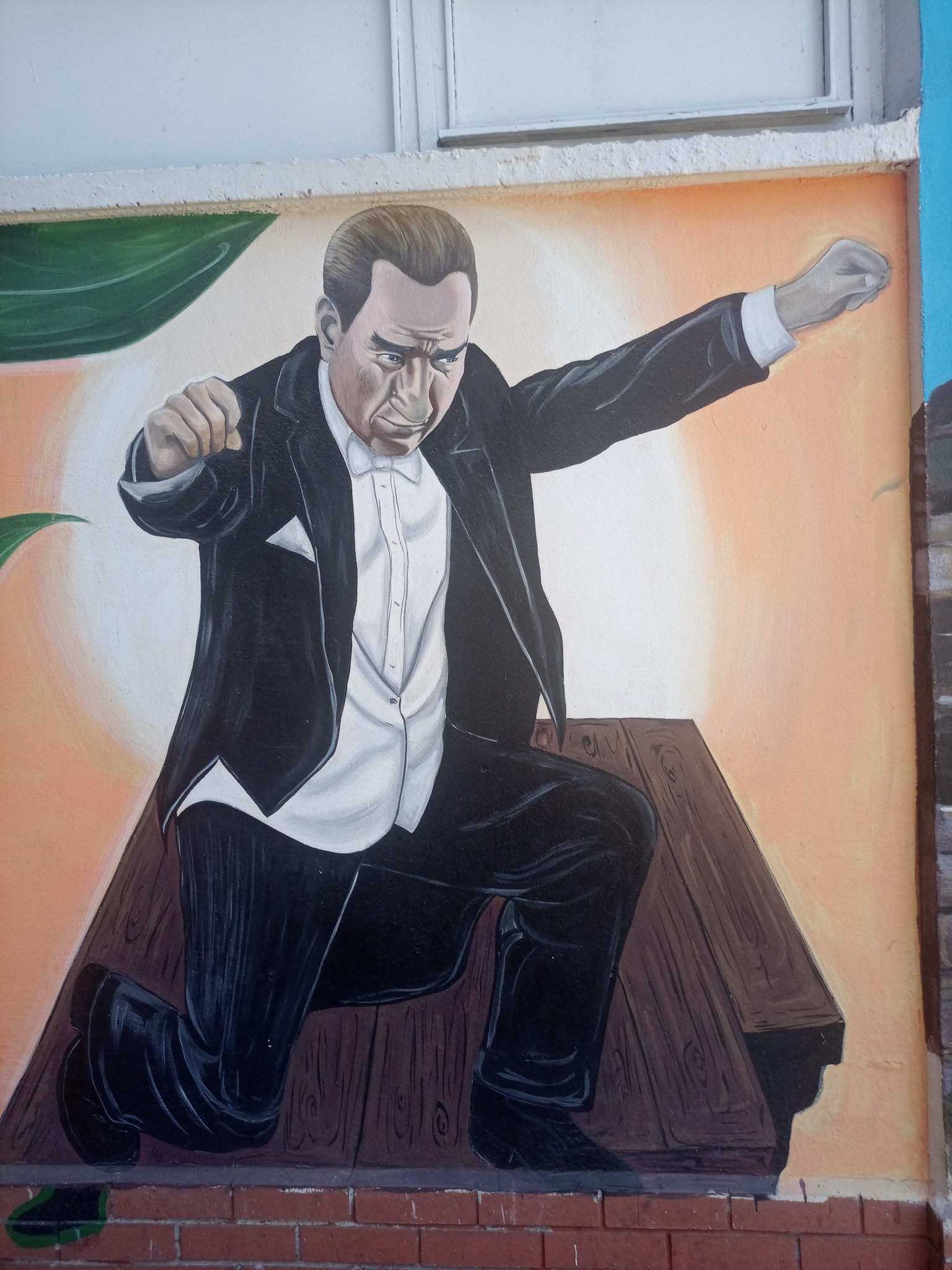 Efeler Belediyesindeki Ataturk Resmi Tepki Cekiyor 596273 83D06F813Dd91Bb294Ab8E380C7F8016