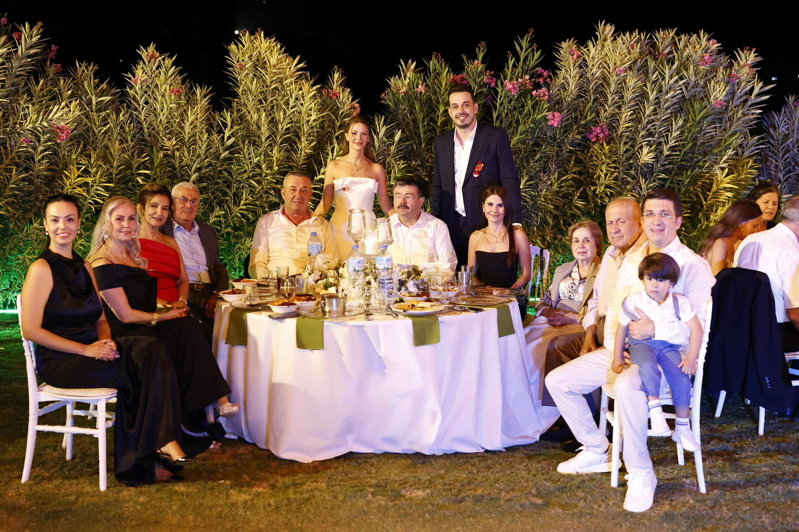 Gorgulu Ve Tig Ailelerinin Mutlu Gunu 599294 Cbad4C49E86C3D7Ea634Fdaa0958A874