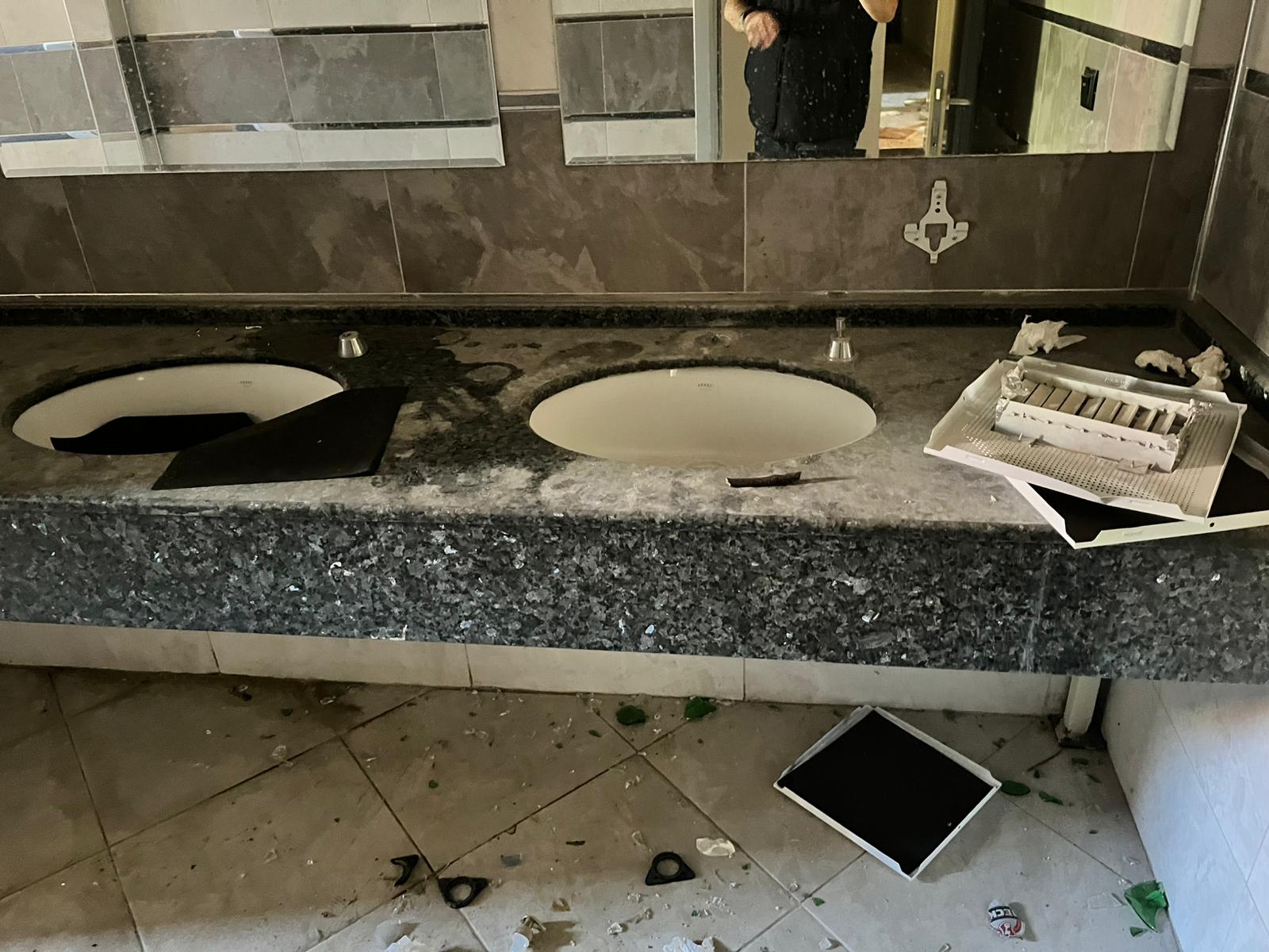 I M G 20250930 W A0024