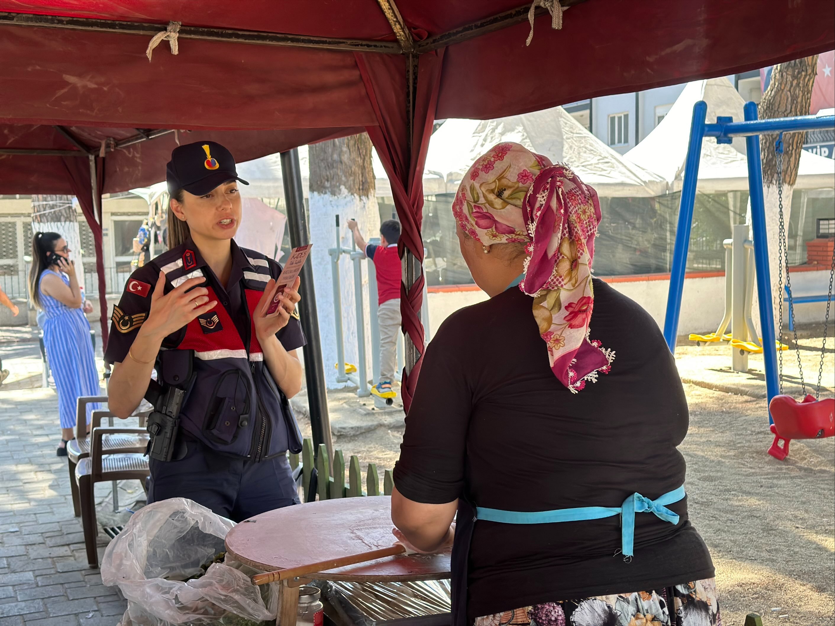 Incir Festivalinde Jandarmadan Kades Tanitimi 601288 C46Ca15Fc4758Ad7Bf762Caf965E14D4