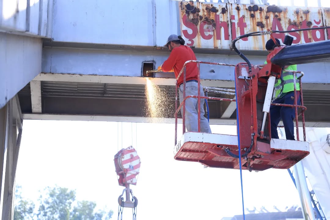 Incirliovada Ust Gecit Mutlulugu 602466 9D01C7268991A1073Bd505F27Fdb129D