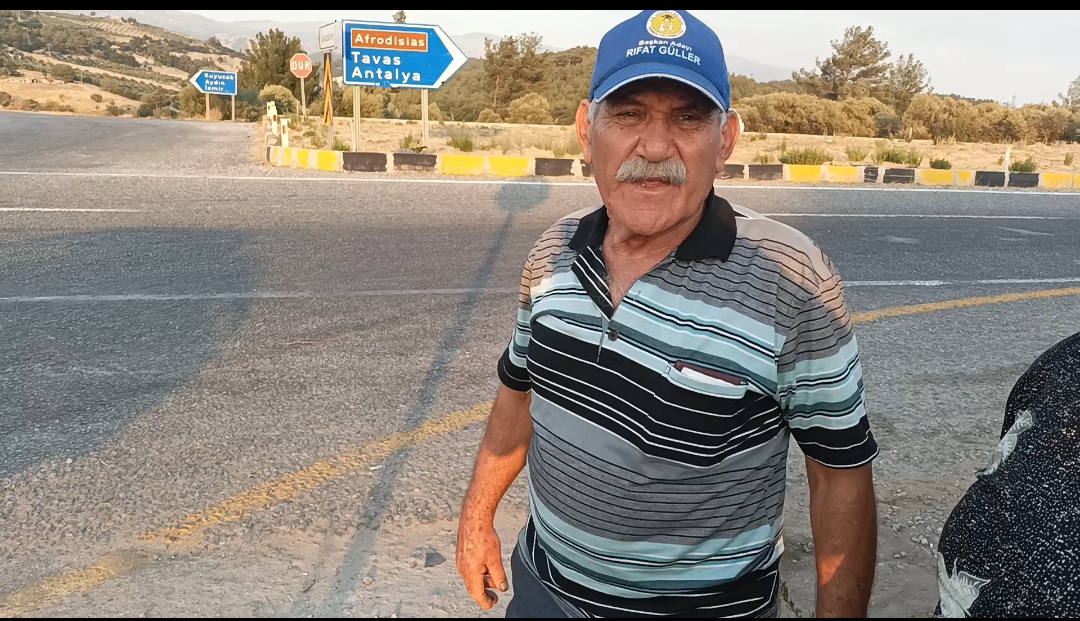 Karacasuda Ayni Yolda Yine Kaza Izmirden Gelen Vatandaslar Yolun Haline Isyan Etti 599970 D5A8A5D571B99C88E0C09F1492662960