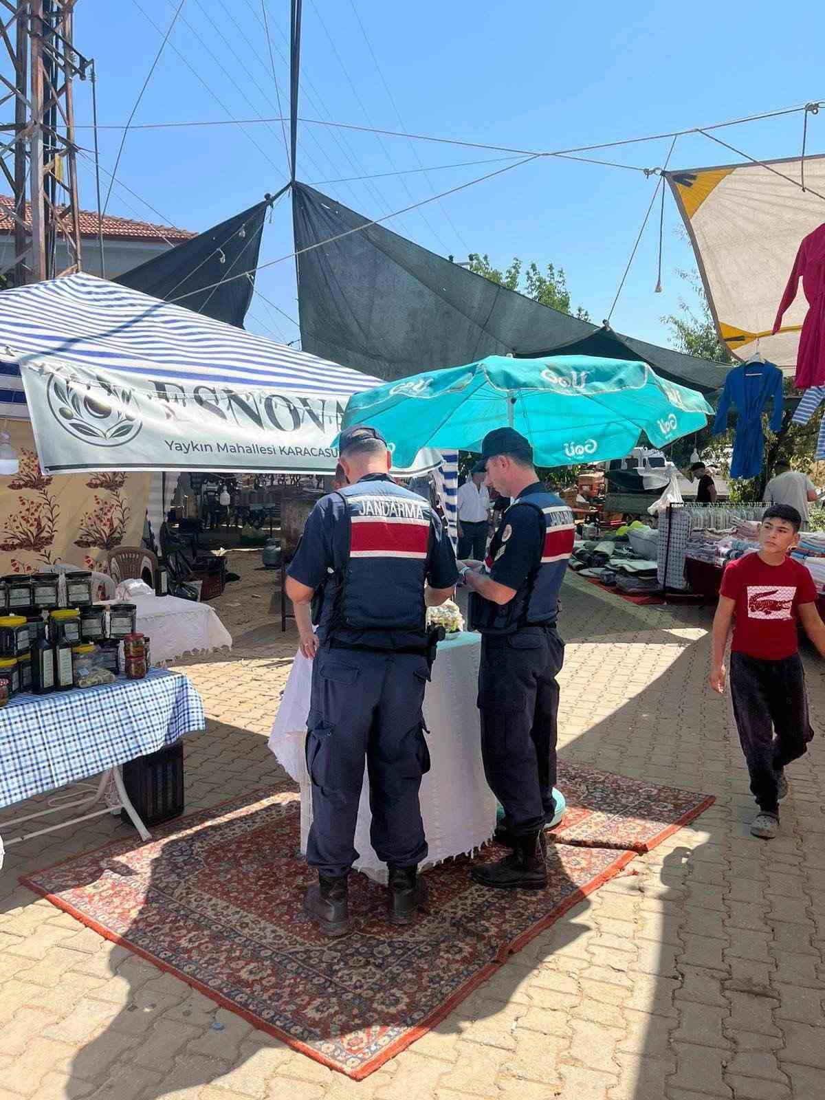 Karacasuda Festival Alaninda Esnafa Guvenli Ticaret Uyarisi 418E7Cccdffa939Bee81Ab318Ddf6F85
