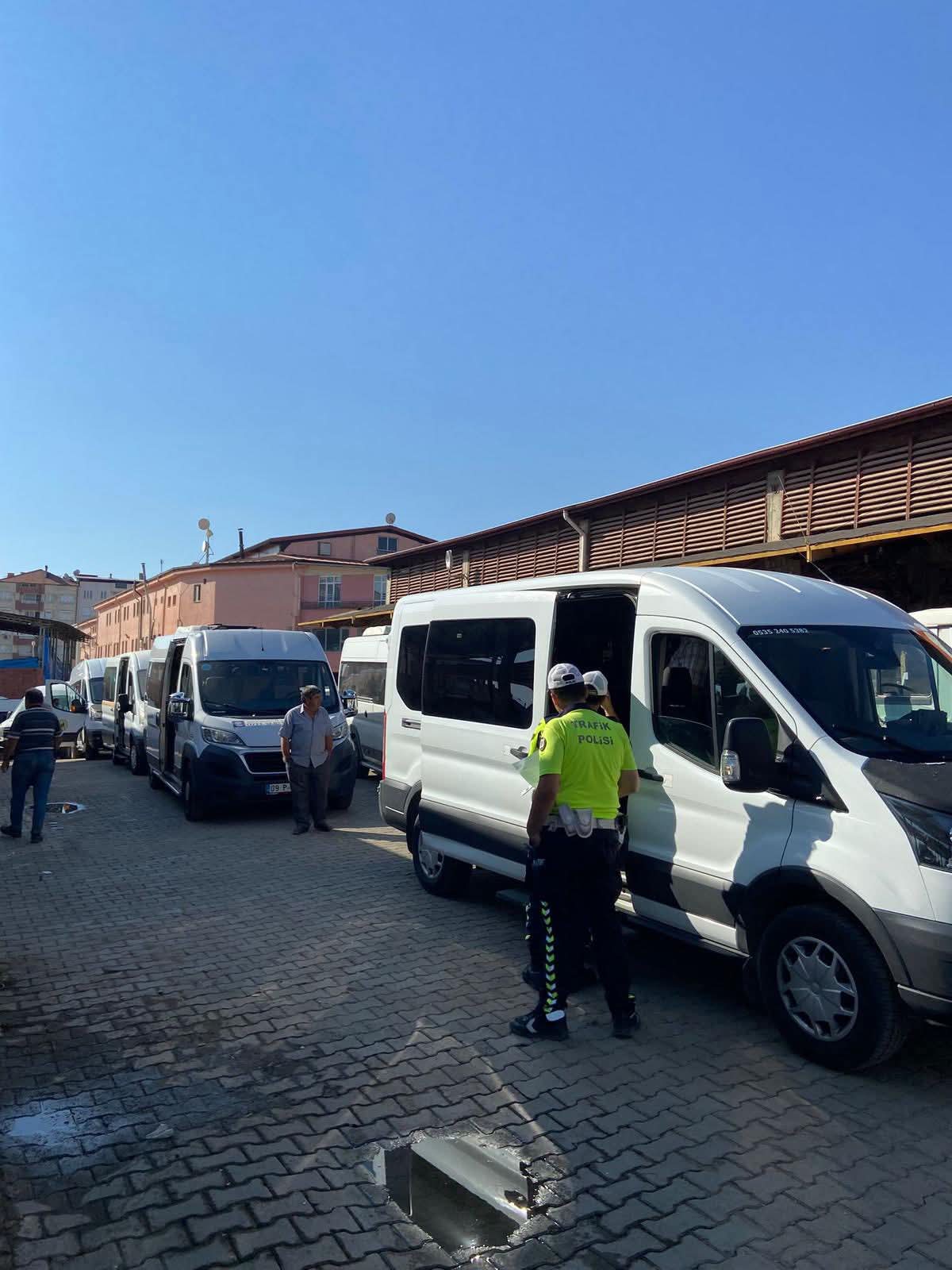 Karacasuda Ogrenci Servisleri Denetlendi 597210 9D90739C9Bd8E0De5Acff5A8E17F4A44