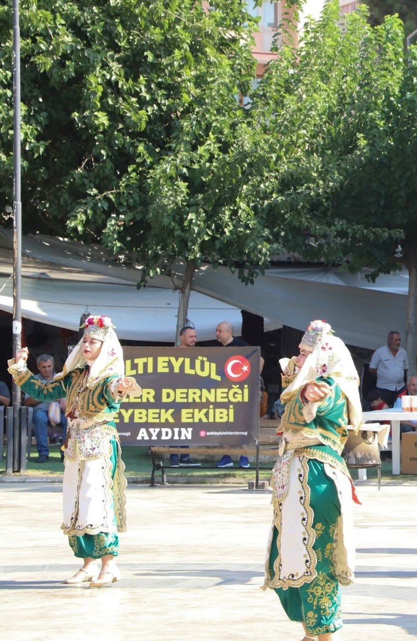 Koskun Kurtulusunun Yildonumu Coskuyla Kutlandi 12A61D6E71A047731Ce4512695D121B6