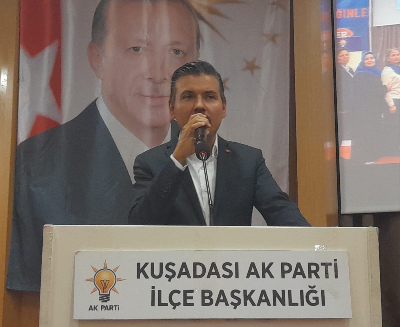 Kusadasi Ak Parti Ilce Danisma Meclisi Toplantisinda Bulustu 603349 61358C085A4603B1060Bc5F89Ca60101