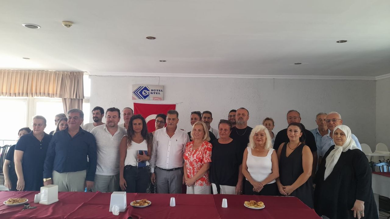 Kusadasi Iyi Partide Istifa Sesleri Yukseldi 600660 Ea462260Cb81Fd619485055Ef2Ce0459