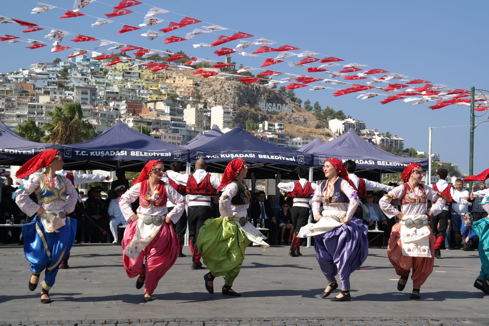 Kusadasinin Dusman Isgalinden Kurtulusunun 103Uncu Yili Coskuyla Kutlandi 597485 2C65E9D6C4A4Db203Cd4Fa1Bb7Ad6Bd4