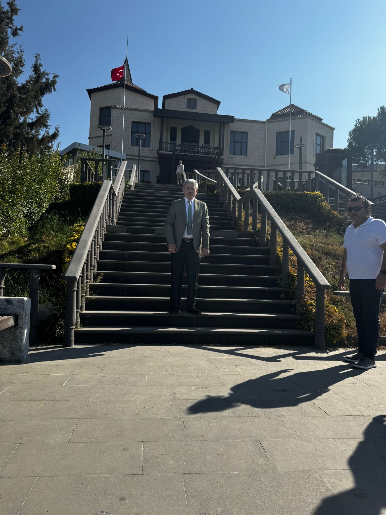 Mhpli Aliciktan Anlamli Ziyaret Menderesi Unutmadi 599824 8E84038437F3272Bfebaeef0Bbbd2A3B