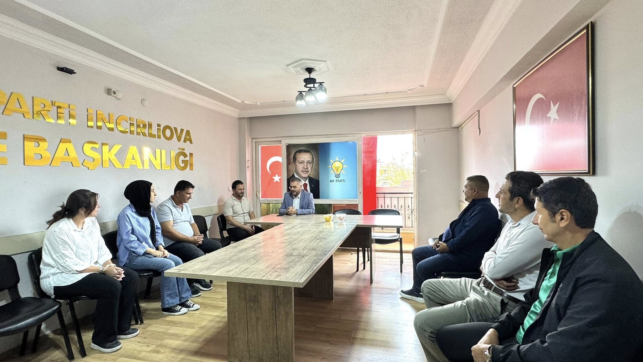 Milletvekili Ozmen Incirliovada Guclu Yarinlara Birlikte Yuruyoruz 603192 7577E446C4A2D536B8A65Aabcf8C0A49