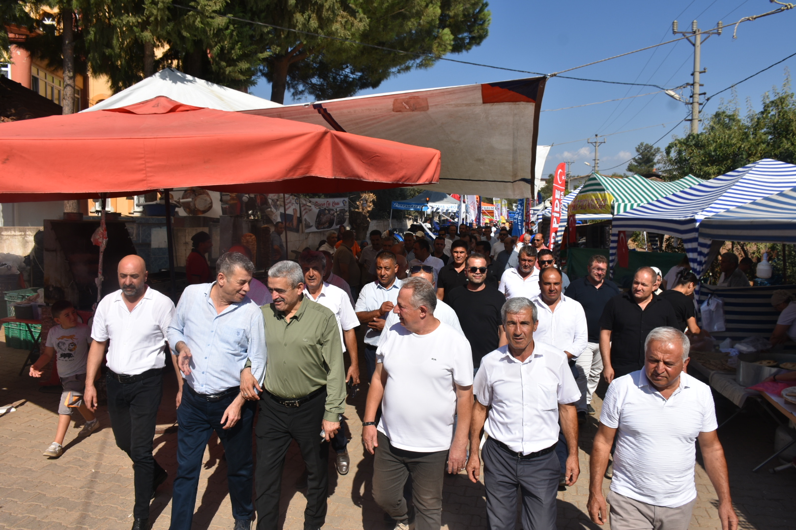 Muhtar Adem Ozer Yaykin Karacasunun Parlayan Yildizi 599180 C7382721883C568266E8737627499D25