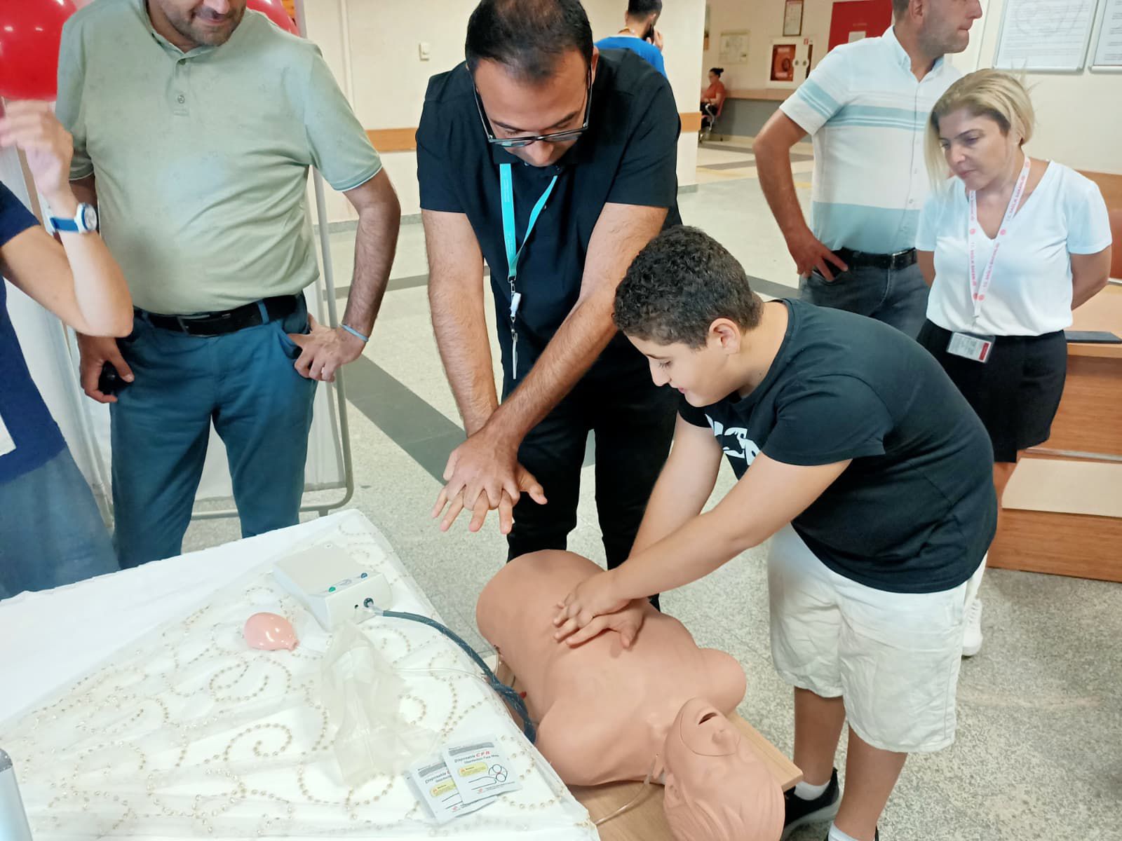 Nazilli Devlet Hastanesinden Ilk Yardim Farkindaligi 599239 C3Cd6009D105B705071E5Ed72C3B3F30